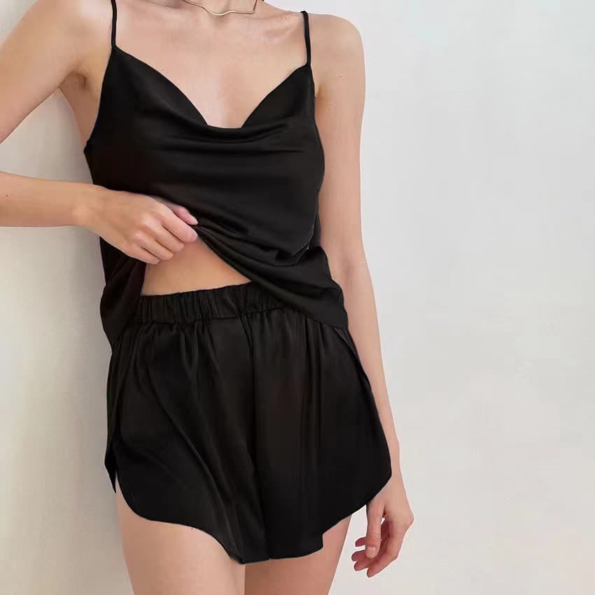 2023 New Sexy Camisole Pajama Set for Women Summer Camisole and Shorts Two-Piece Set Ice Silk Draped Neckline Pajama