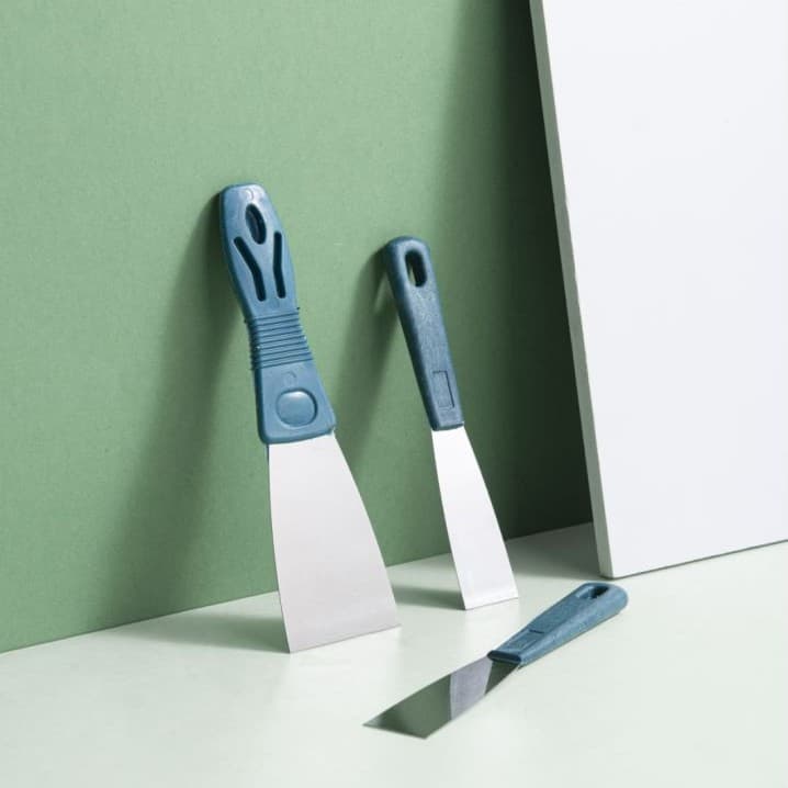 Factory wholesale stainless steel putty knife, plastic anti-slip handle, putty wall scraper, grout edge finishing mud knife.