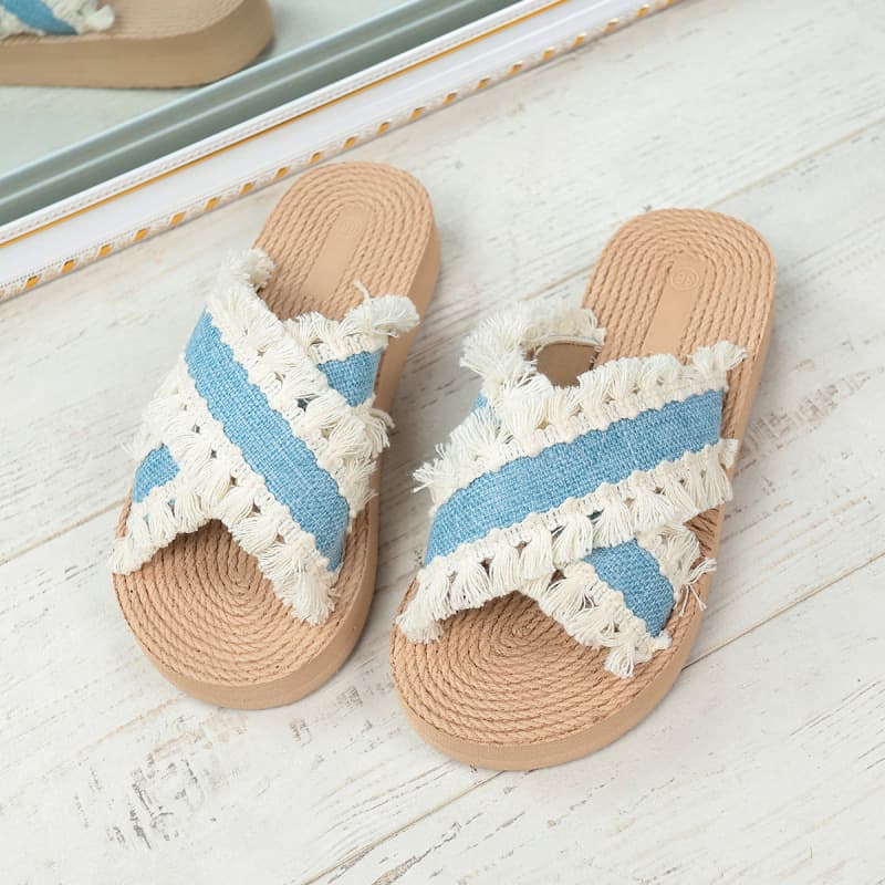 New Summer Women's Cross-Strap Sandals Ethnic Beach Flip Flops with Tassel Indoor Outdoor Slippers