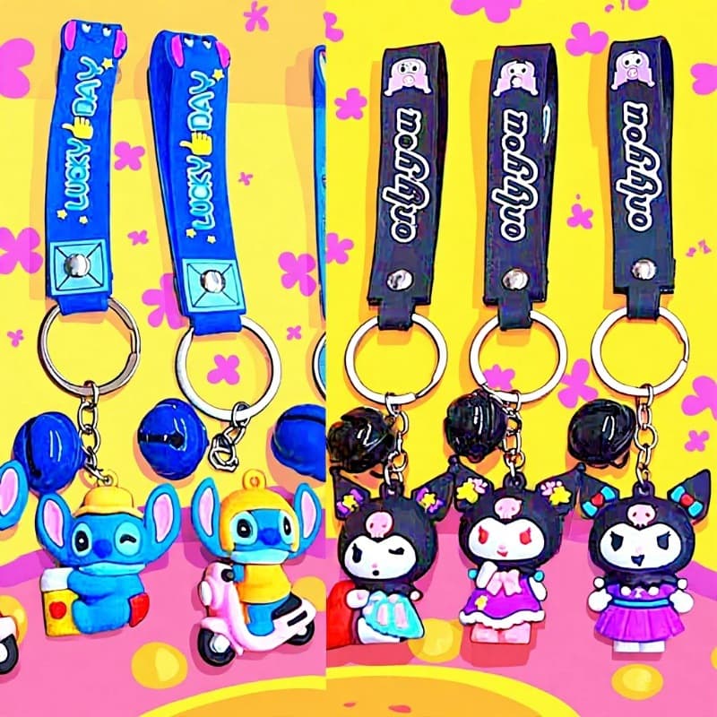 Assorted Cartoon Figurine Silicone Trendy Keychain PVC Kuromi Trendy Charm for Women Couples Car Keychain