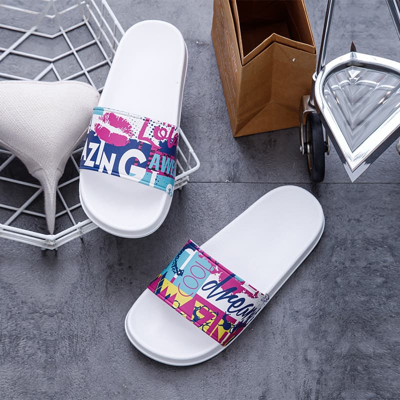 Slippers Ins Women's Summer Fashion Outdoor Wear Versatile Home Student Bathroom Soft Sole Casual Indoor Flip Flops