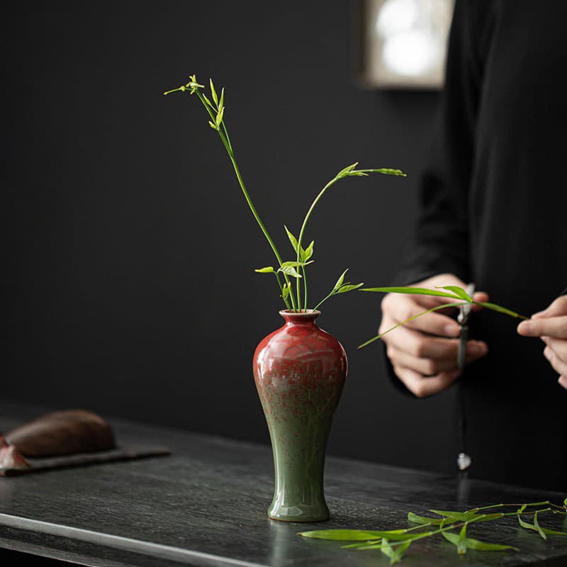 Ceramic Small Vase Vintage Flower Vase Living Room Table Flower Arrangement Creative Hydroponic Vase Home Decoration Ornament