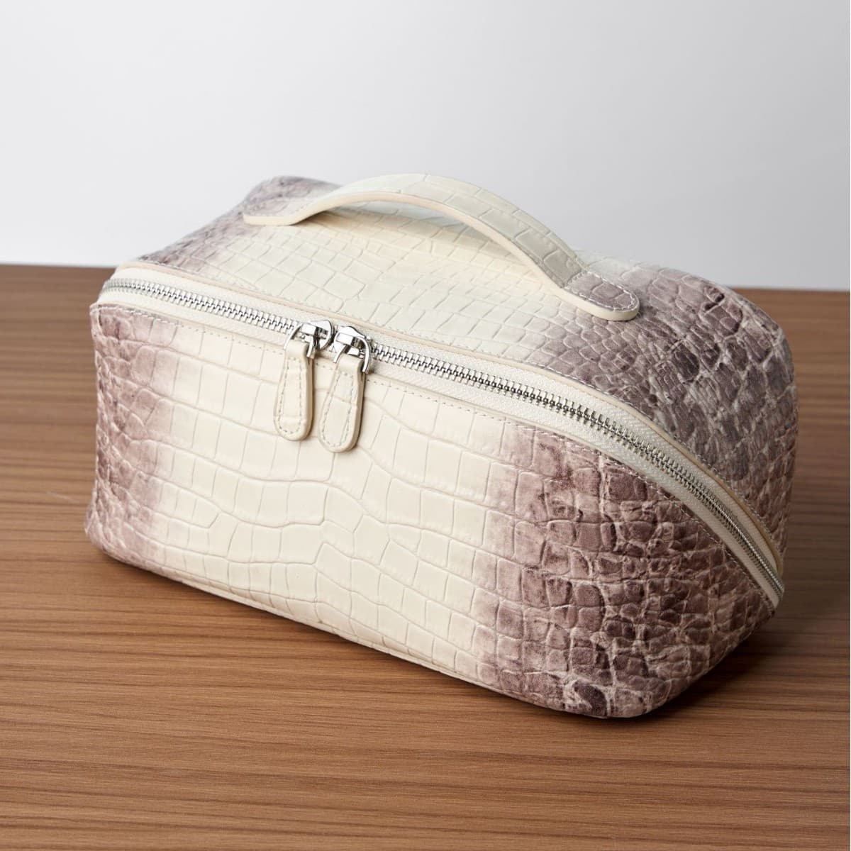 2025 Fall/Winter New Top-Grain Leather Makeup Bag Himalayan Crocodile Pattern Storage Bag Travel Cosmetic Organizer