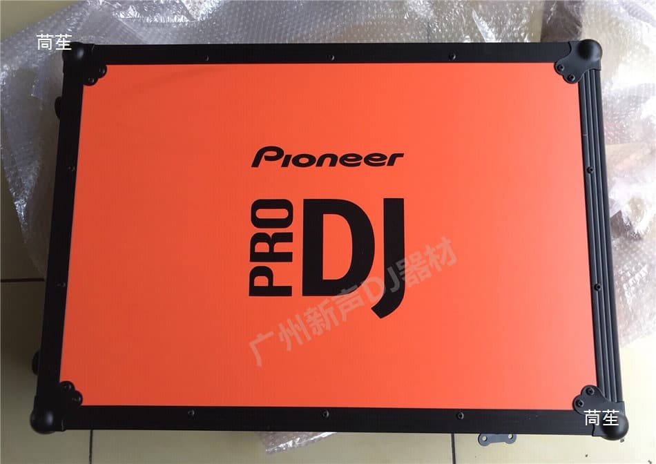 DDJ-400 SB3 FLX4 DDJ-SR2 REV1 flight case disc player controller flight case