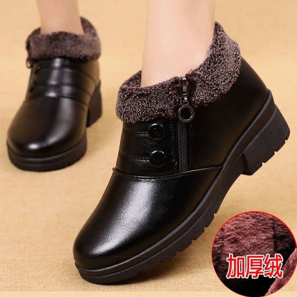 Women's Mom Shoes Cotton Shoes Winter Plush Warm Snow Boots Old Beijing Cloth Shoes Non-Slip Flat Sole Ankle Boots for Middle-Aged and Elderly