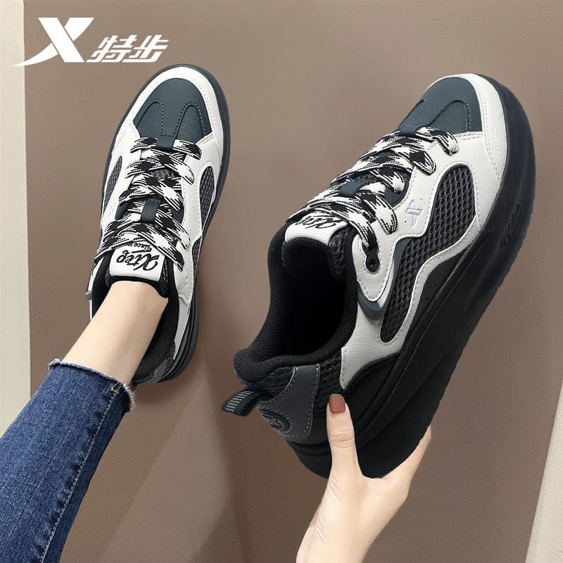 Xtep Women's Spring 2026 New Mesh Breathable Board Shoes Black Casual Lightweight Soft Sole Sneakers