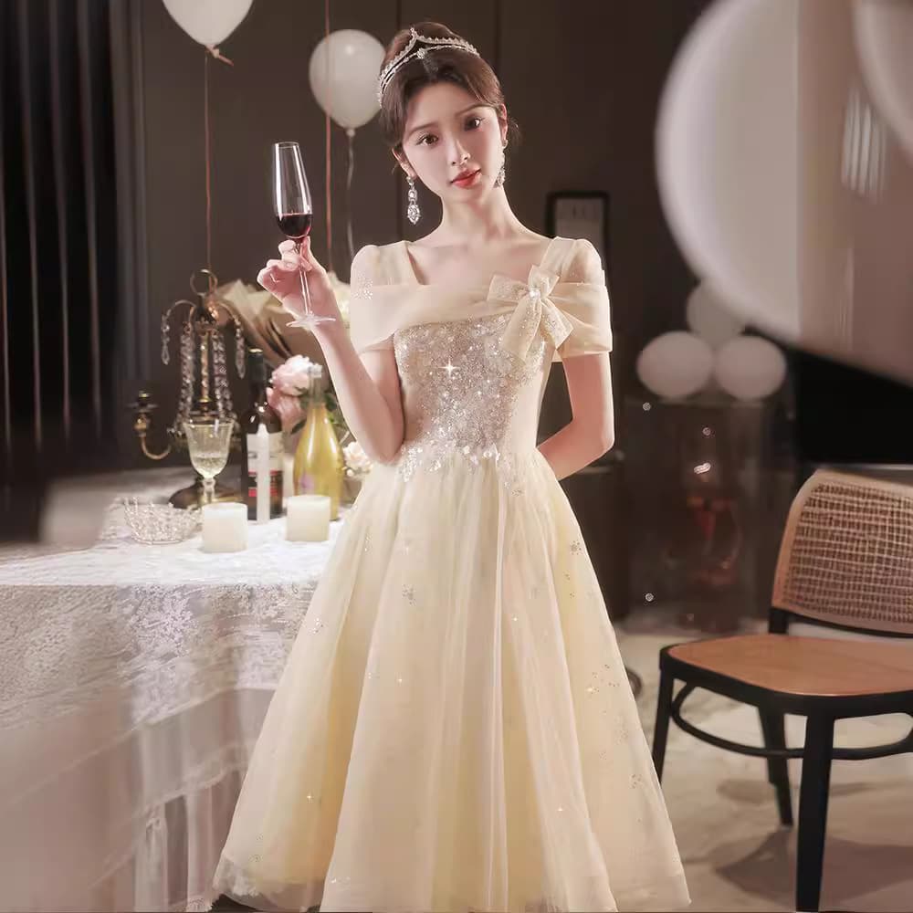Champagne Evening Dress 2025 New Adult Ceremony Petite Birthday Banquet Luxury Niche Art Exam Dress Women Wholesale