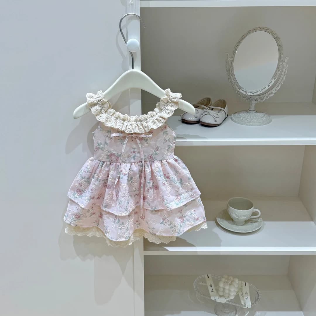 Sweet Xiaosi Girls Summer Floral Dress New Style Baby Fashionable Strappy Dress Summer Flutter Sleeve Lace Princess Dress