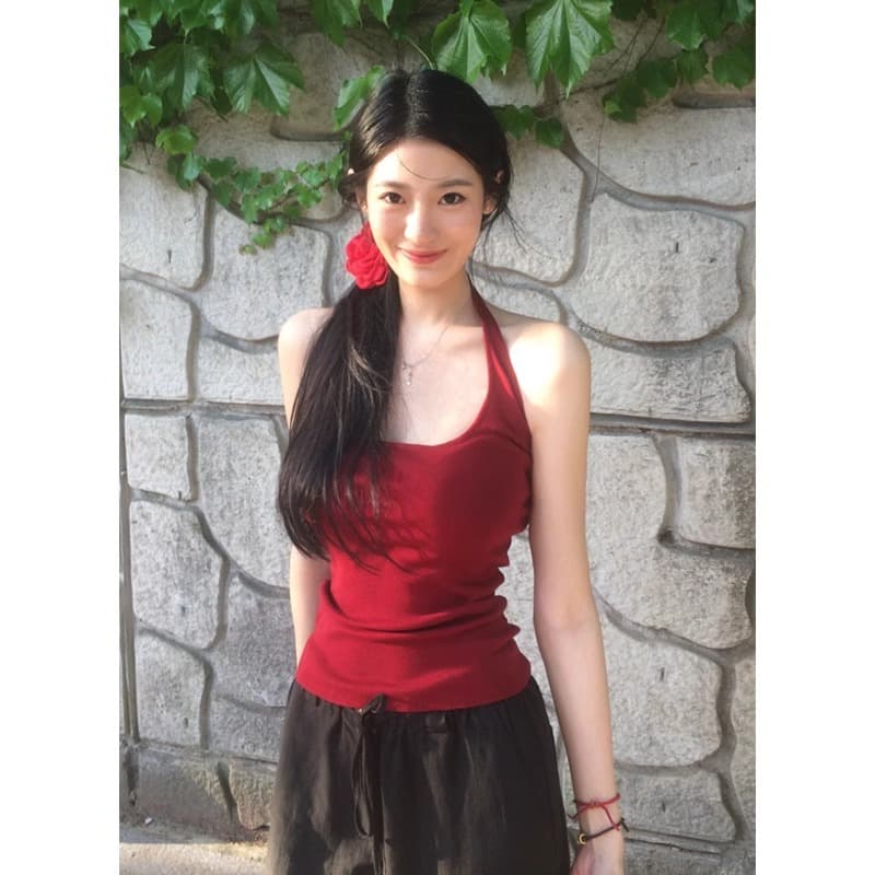 American-style Spicy Girl Wine Red Camisole Top for Women Summer 2026 Slimming and Figure-Flattering Halterneck Vest Top