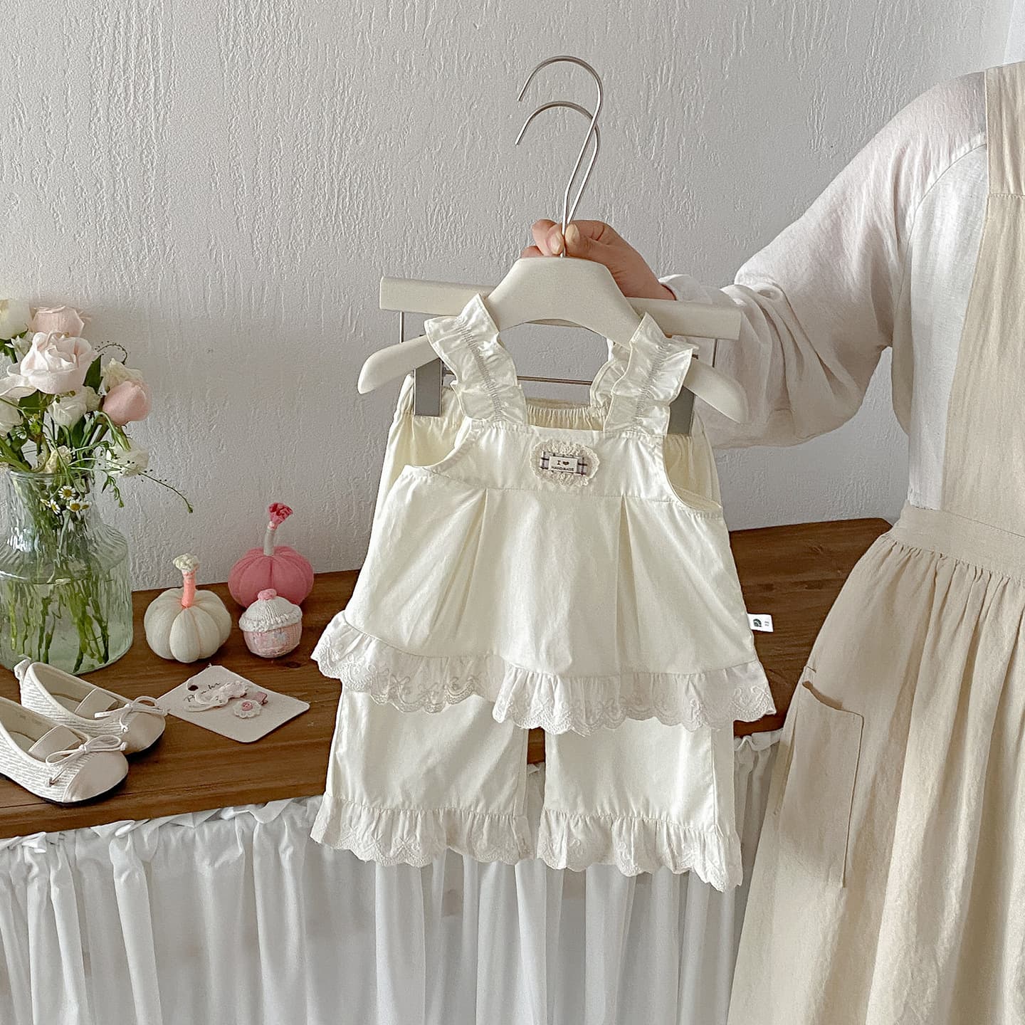 Dotted lace suspender top set infant summer new baby style thin vest shorts two-piece set