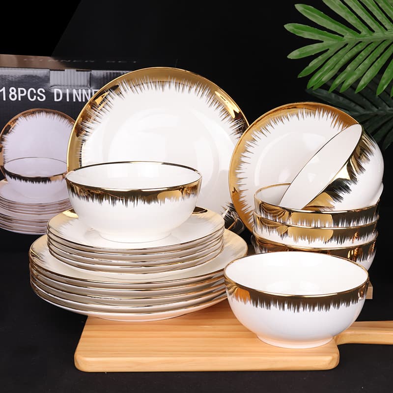 Ceramic Gold Rim Western Dinner Plates Daily Use Tableware Set Hotel Wholesale Factory Direct