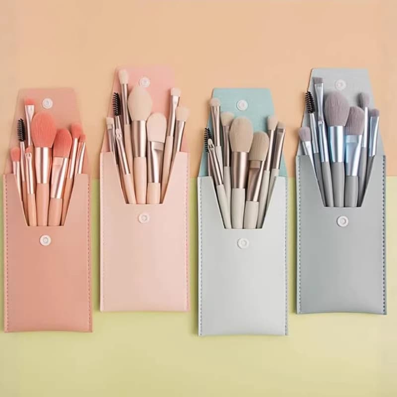 Mini 8-Piece Macaron Soft Bristle Makeup Brush Set, Portable Blush and Eyeshadow Brushes for Beginners