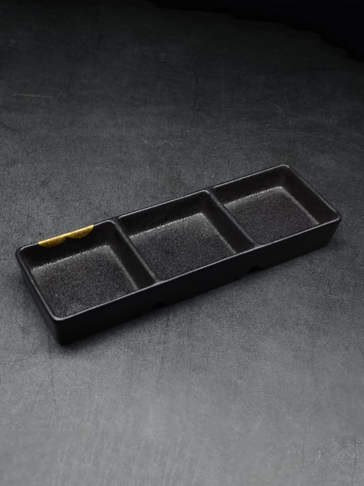 Japanese Cuisine, Japanese-Korean Style Ceramic Dipping Dish, Three-Compartment Flavor Dish, BBQ Meat Shop Dry Seasoning Small Dish, Rectangular Seasoning Tray, Tabletop Dish