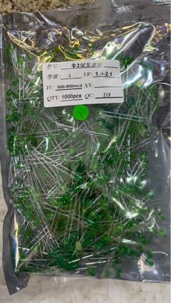 3mm green emitting standard green long-leg LED, 1000 pcs per pack, large stock, shipped immediately upon order