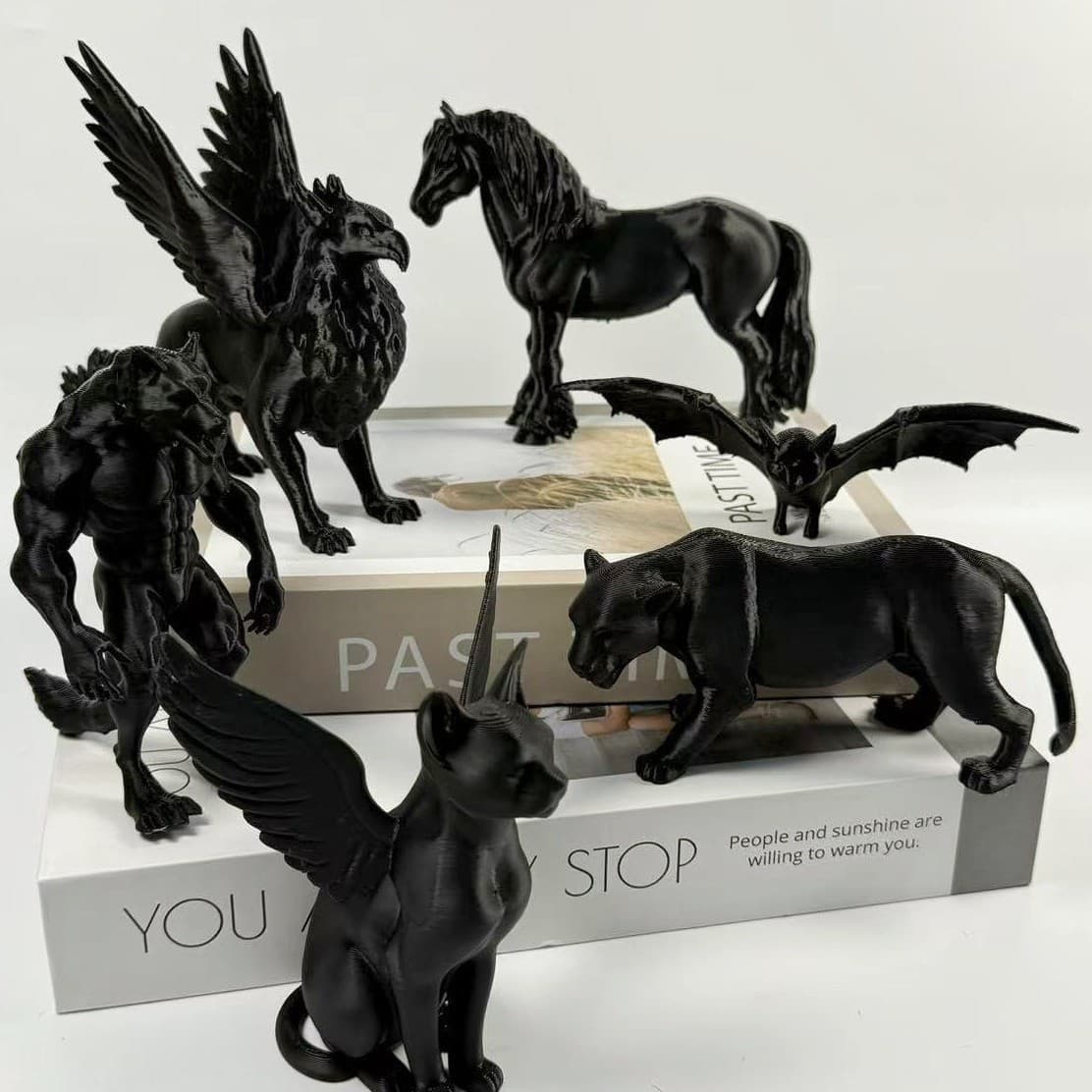 Cross-border 3D Printed Shire Horse Werewolf Creative Decorative Ornament Black Sculpture Figurine Bat Jaguar Griffin Cat