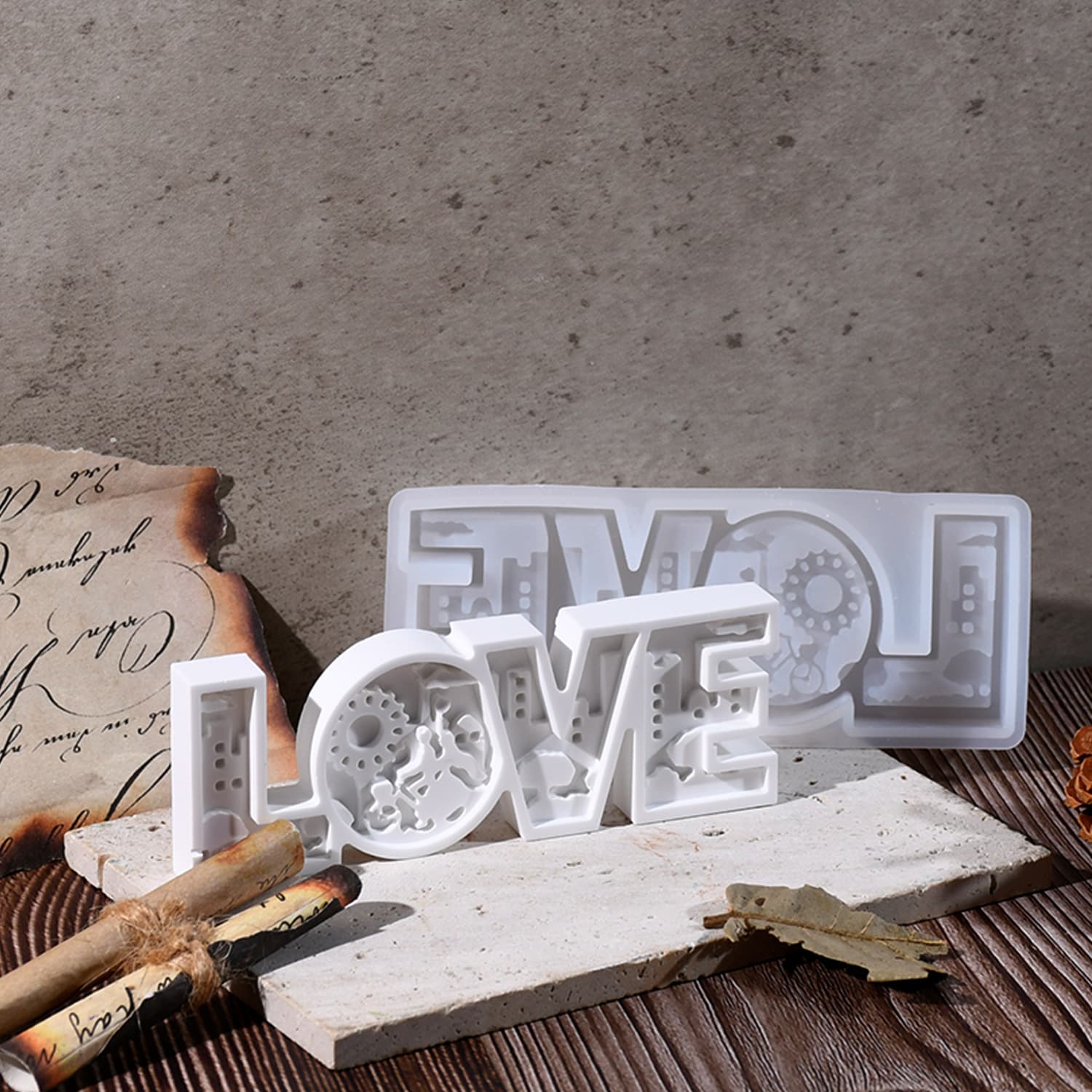 DIY Valentine's Day LOVE ornaments silicone mold atmosphere decoration glue mold cross-border hot sale