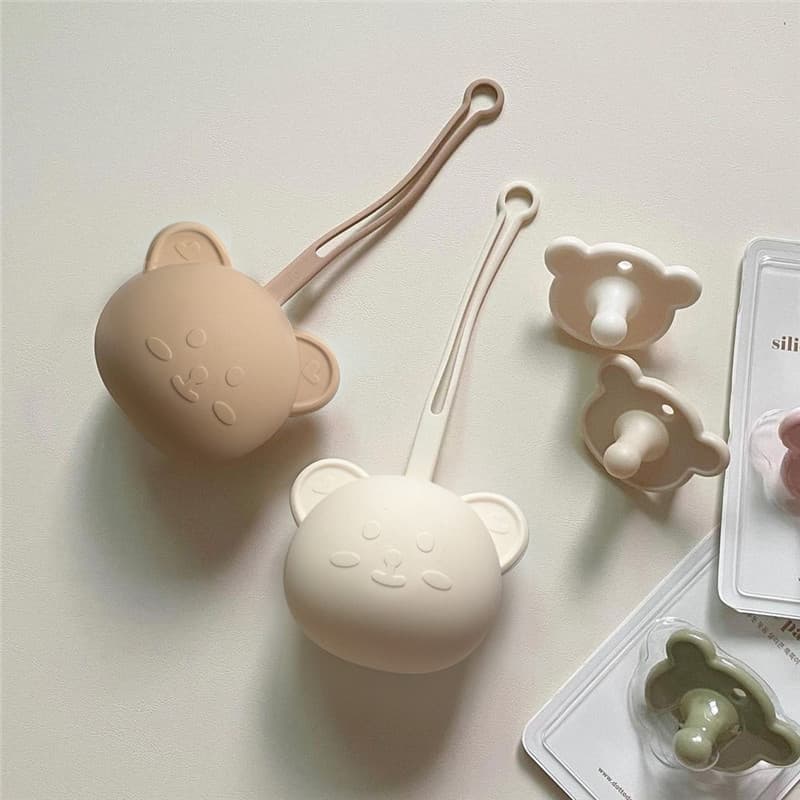 Korean Baby Pacifier Box Stroller Lanyard Mommy Bag Pendant Outing Bear Silicone Portable Pacifier Storage Box