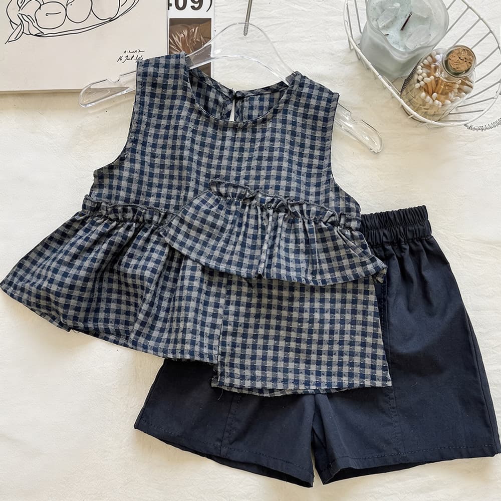 Girls' asymmetrical ruffled plaid sleeveless top suit summer 2026 new navy blue shorts two-piece set
