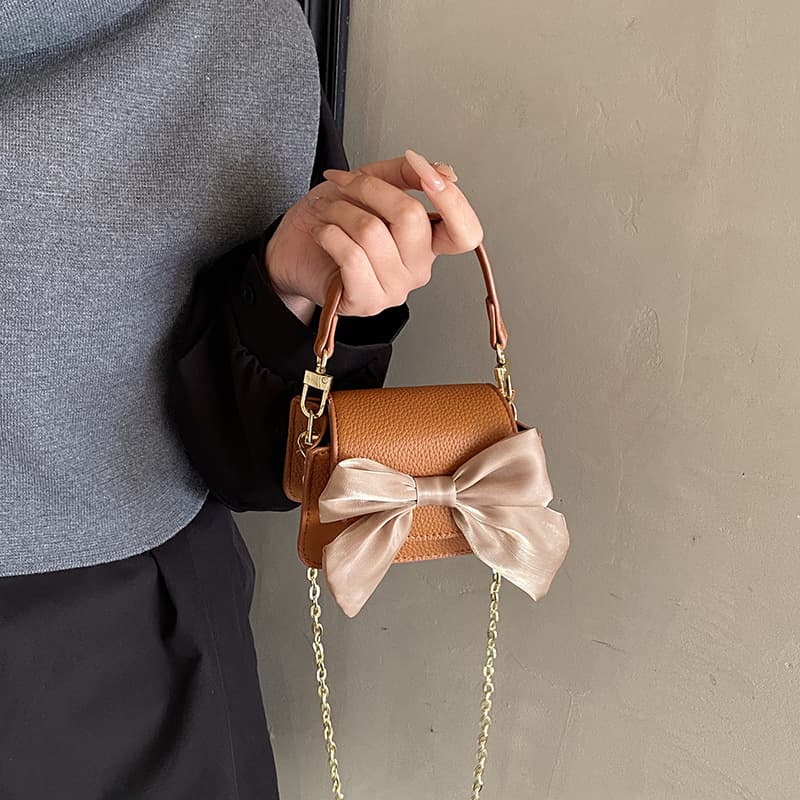 2026 New Style Chanel-Style Bow Mini Kids Parent-Child Matching Accessory Handbag with Chain Strap Crossbody Bag Wholesale
