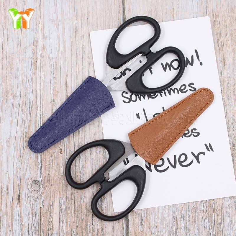 Portable leather scissor cover, scissors and tweezers protector, scratch-resistant leather case, beauty, hairdressing, and eyebrow trimming tool storage case
