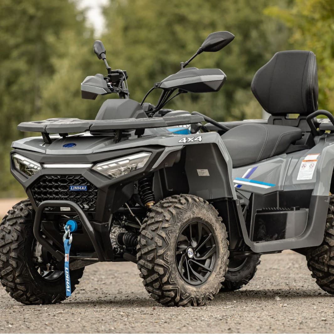 New 550cc Four-Wheel Off-Road Vehicle 4WD with Winch Motorcycle for Scenic Area Rental Outdoor Adventure Beach Buggy