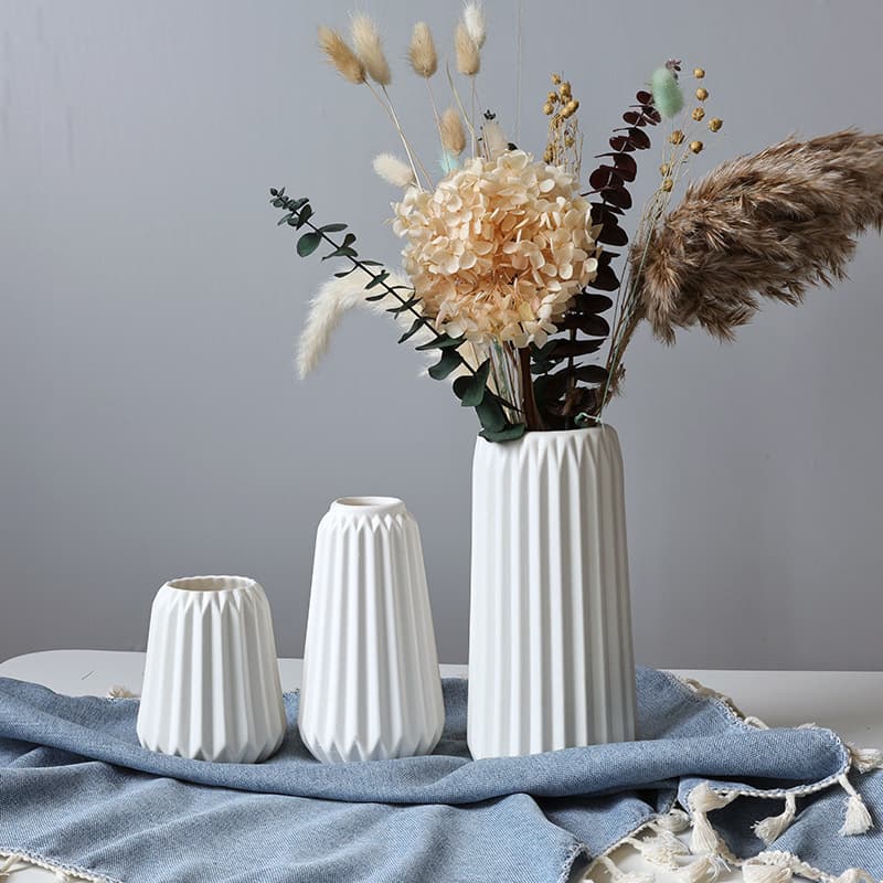 Modern Minimalist Ceramic Flower Vase Set Home Decorations White Ceramic Artifacts Vase Simple Style for Living Room Decoration