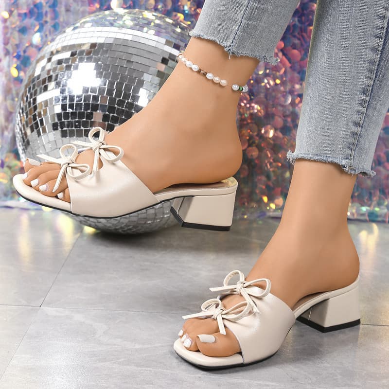 2026 Summer New Style Medium Heel Thick Heel Outerwear Slippers for Women Korean Style Square Toe Bow Tie Evening Breeze with Skirt Women's Shoes