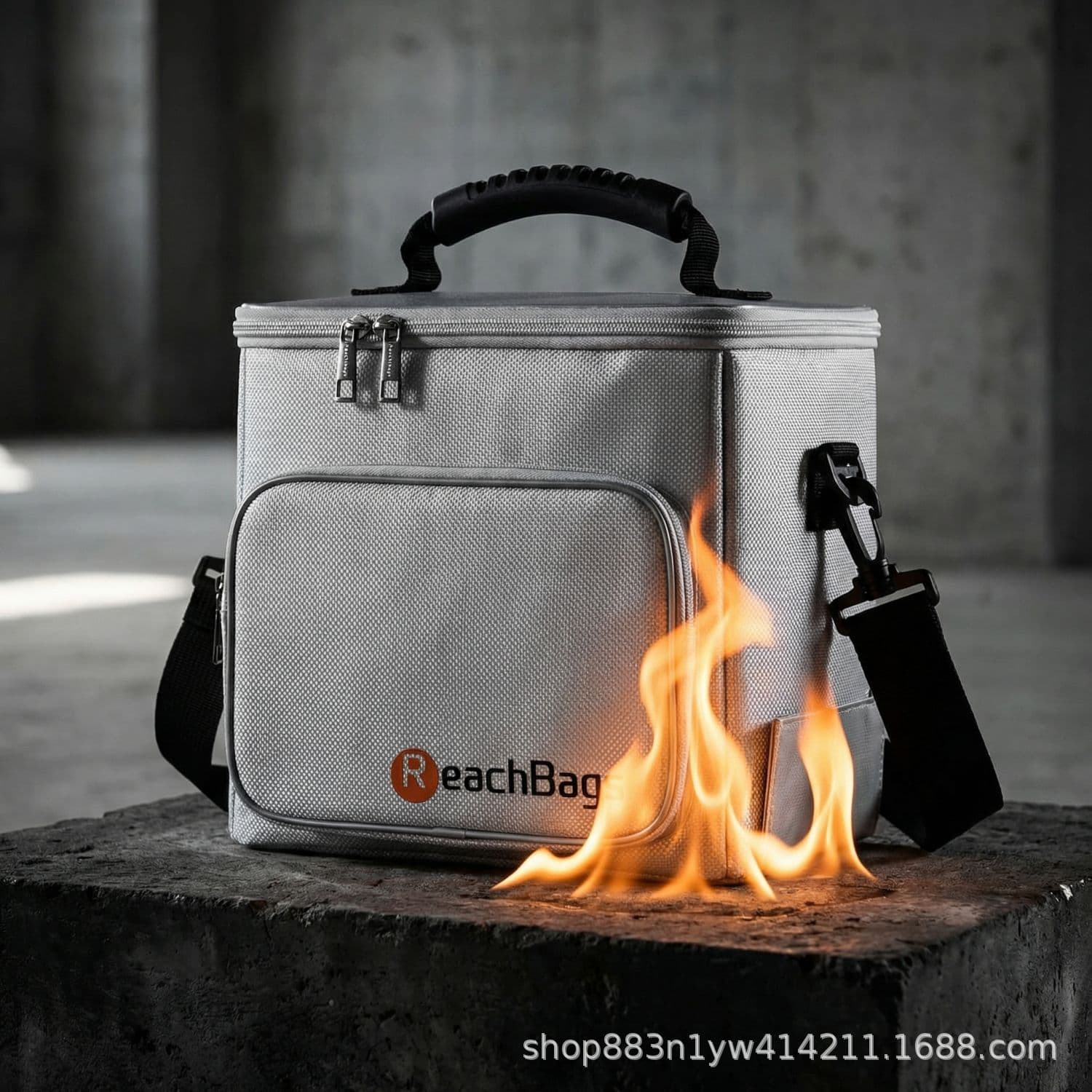 Manufacturer's portable fresh-keeping insulation bag, Oxford cloth portable shoulder lunch bag, lunch box bag, outdoor picnic bag, ice bag