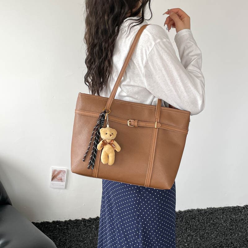 Korean style fresh and simple crossbody bag 2026 spring and summer new style fashionable shoulder bag texture foreign style shoulder bag for women