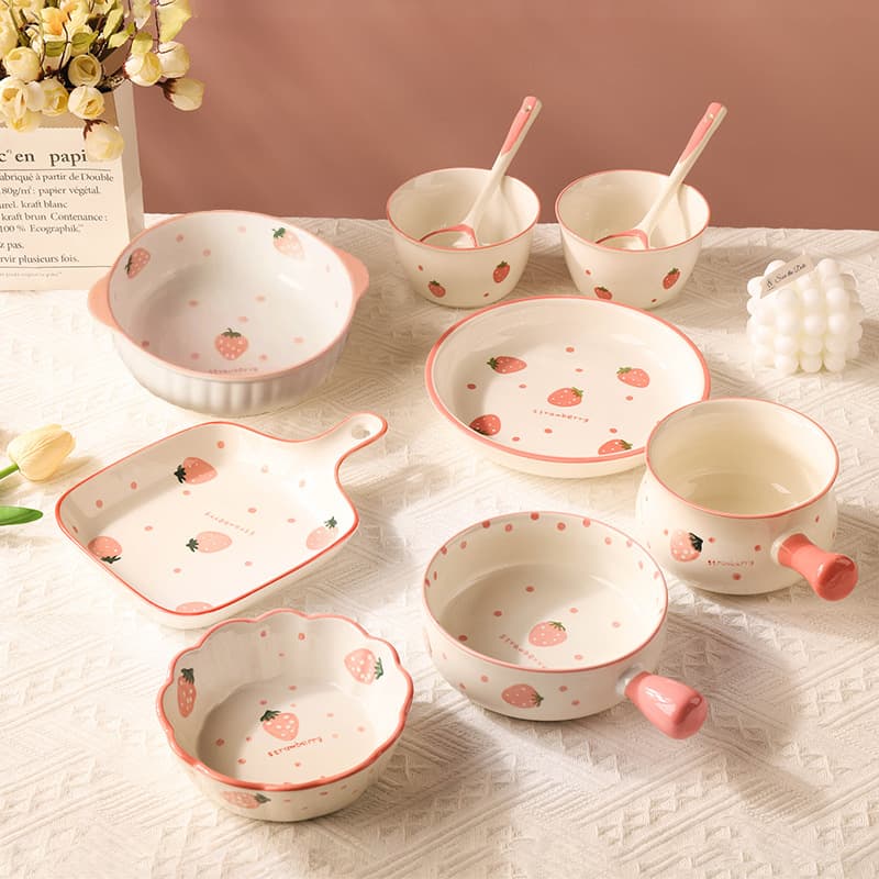 Manufacturer Strawberry Bowl and Plate Set Bowls and Plates Household Single-Person Dining Tableware Ceramic Rice Bowl Noodle Bowl Cute Baking Dish Fruit Bowl