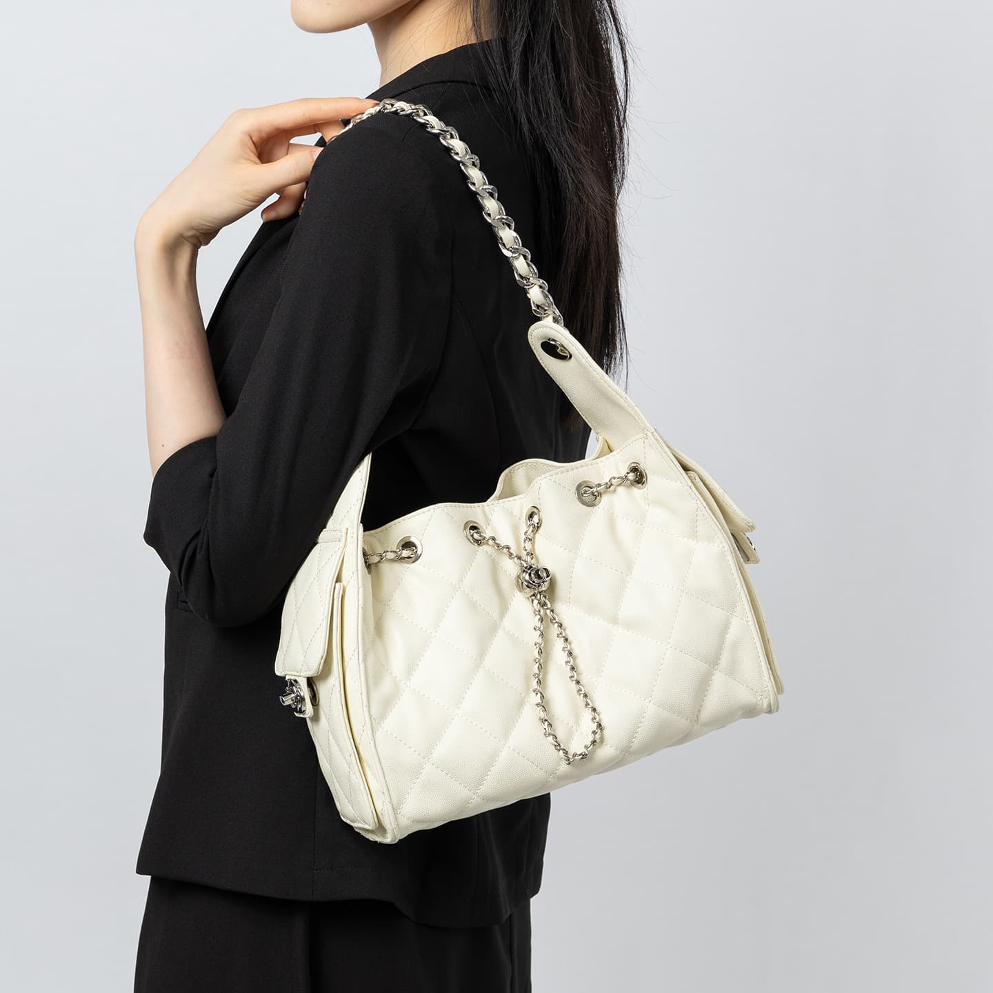 Diamond-Quilted Genuine Leather Shoulder Bag Underarm Bag Caviar Texture Large Capacity Hobo Bag Bucket Drawstring Bag Chain Crossbody Bag for Women