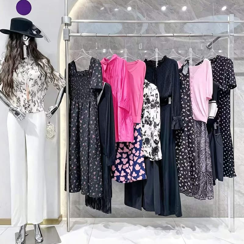 Shenzhen first-line brand Simuti women's clothing 26 summer tail goods brand withdrawal discount tail goods wholesale physical live broadcast