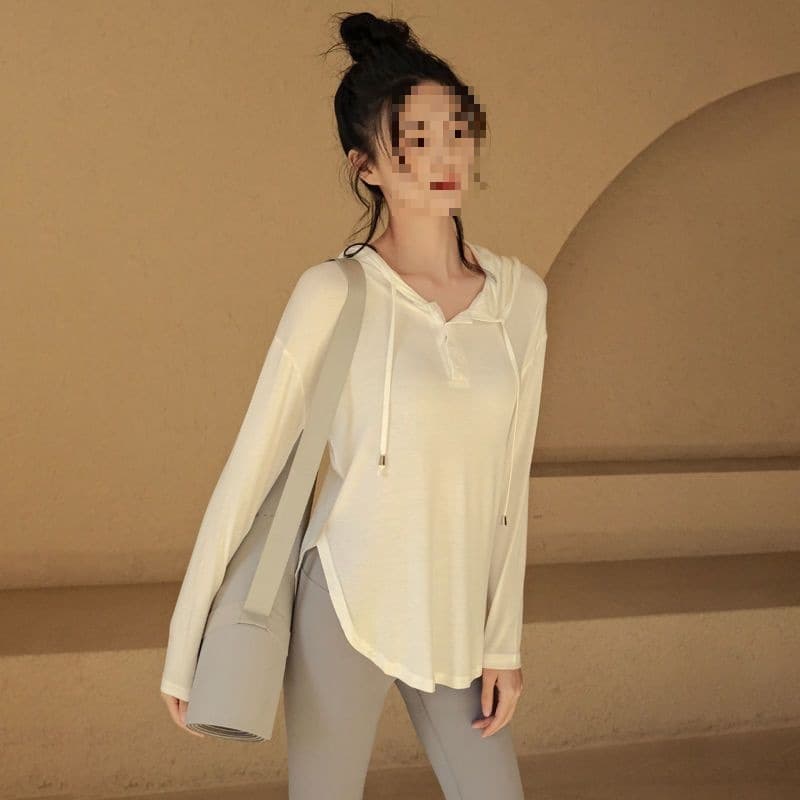 Women's long-sleeved hooded yoga t-shirt, loose fit, slimming, suitable for running, sports, casual wear, fitness, and autumn.