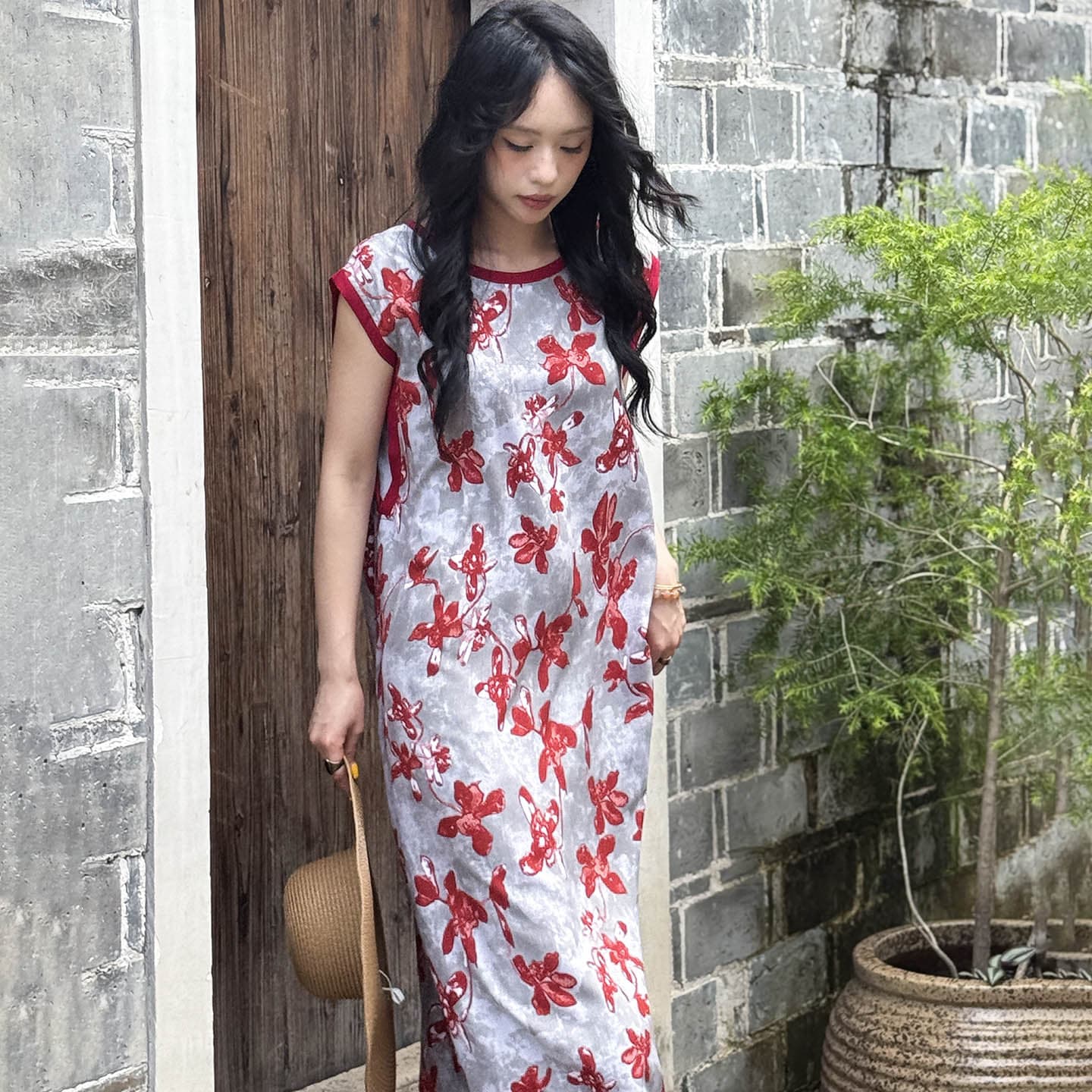 French Retro Printed Nightgown for Women, Summer Cotton Silk Loose-Fitting Home Wear, High-End Dress, Vacation Dress That Can Be Worn Outside