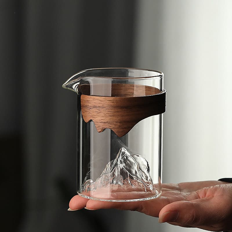 Guanshan glass large fair cup household anti-scalding tea dispenser thickened high borosilicate tea cup male cup tea leak set