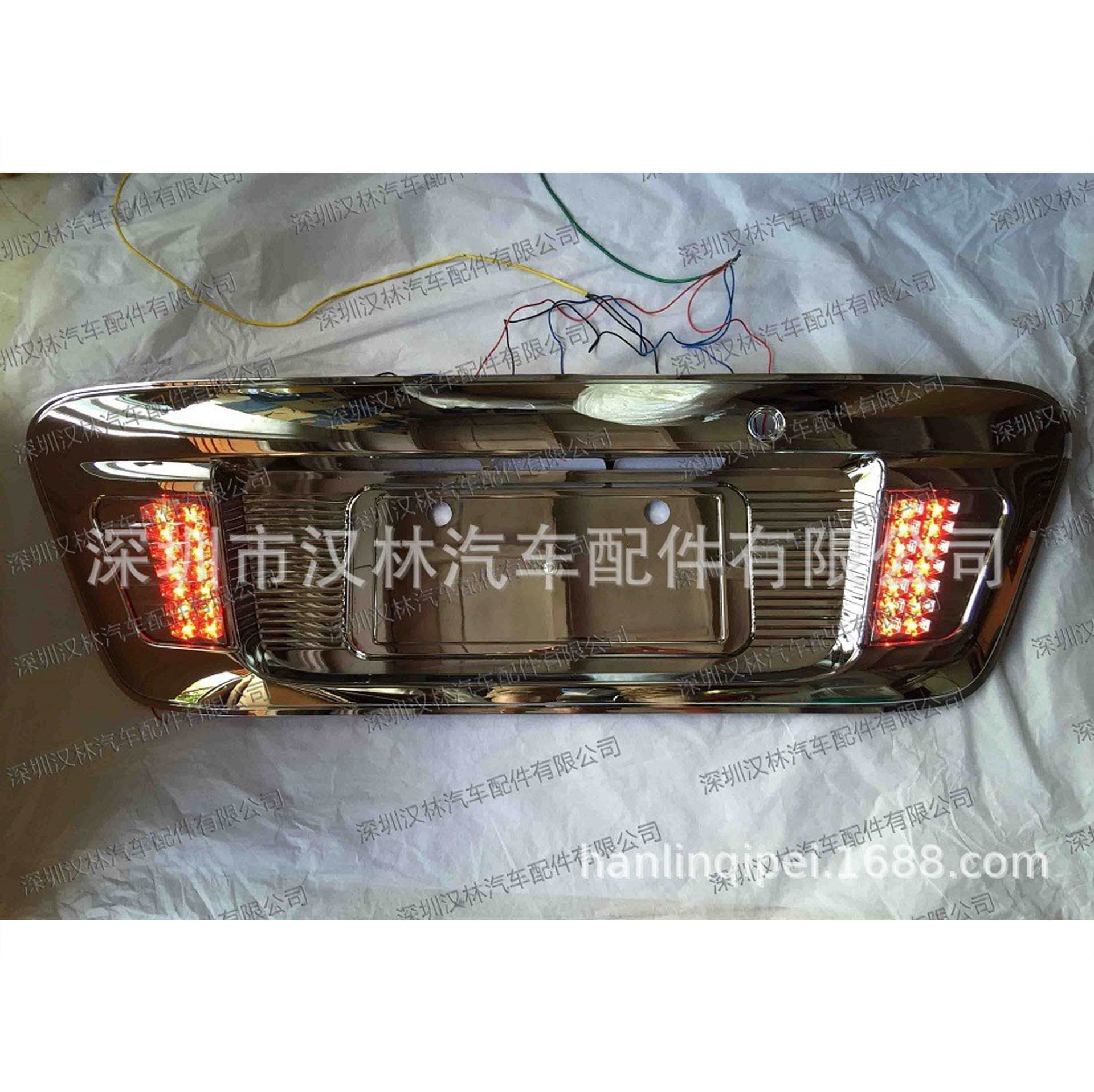 Suitable for Toyota Hiace 2005-2019 car tailgate LED rear license plate light frame HIACE license plate frame
