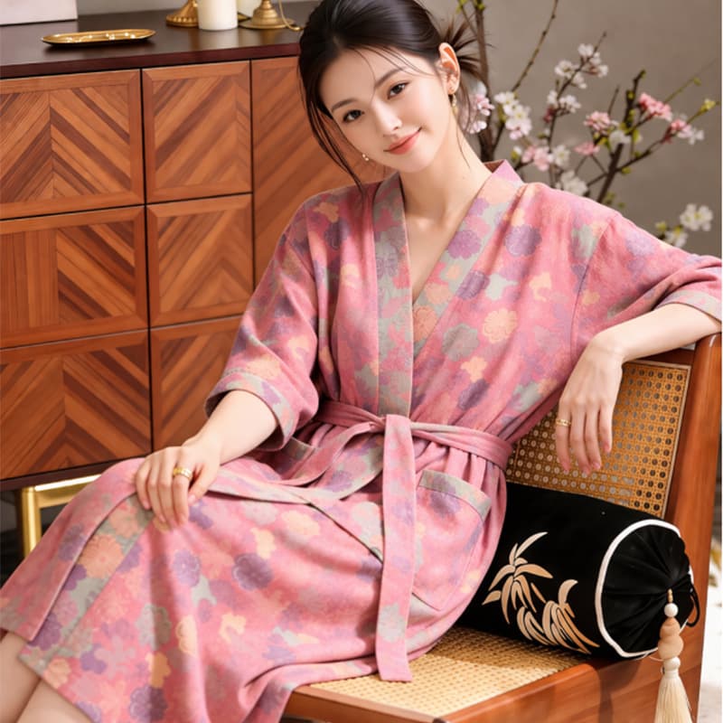 Pure Cotton Double-Layer Gauze Robe for Women, All-Season Cotton Gauze Bathrobe, Spring/Summer Thin Style, Unisex Long Robe, Sauna Wear