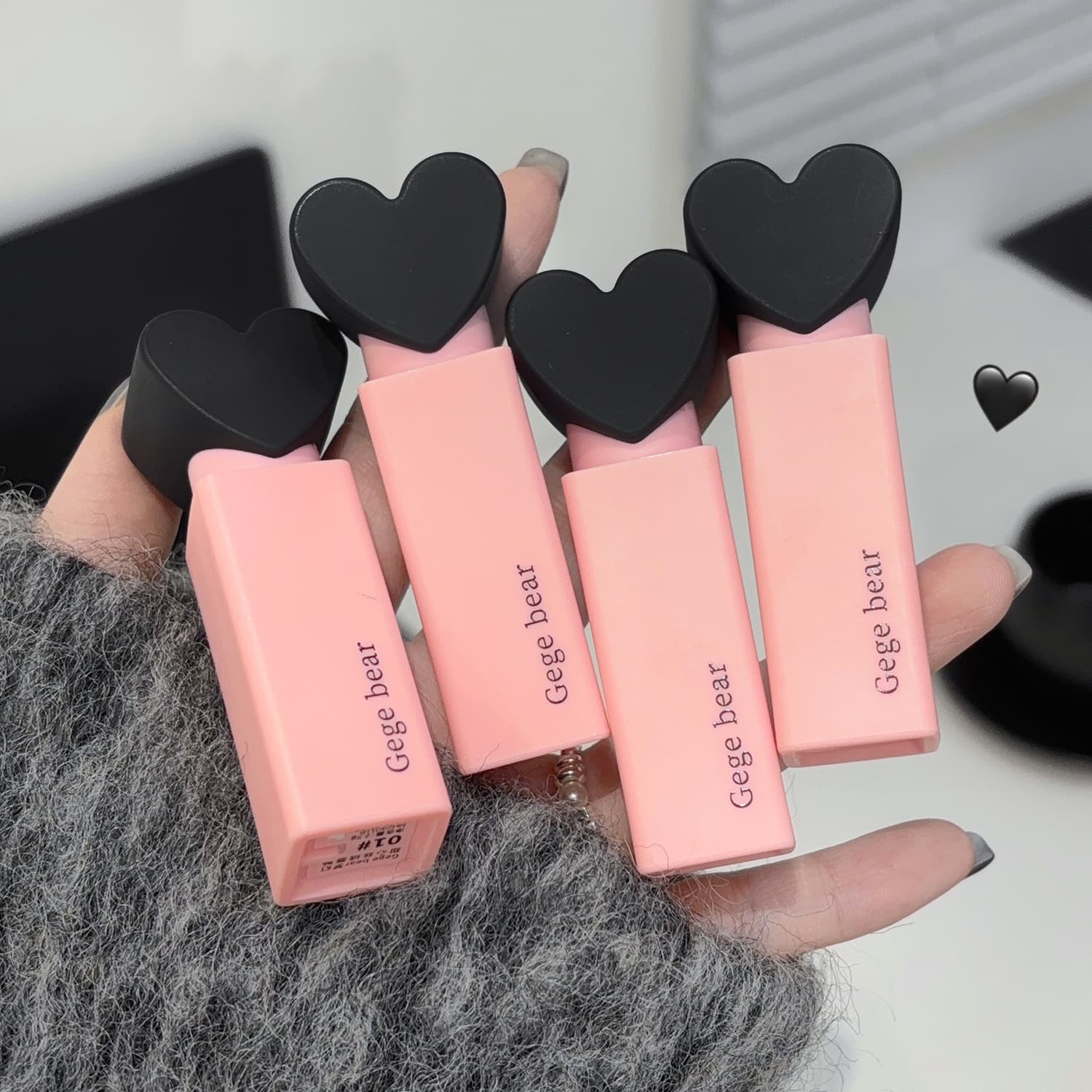 Gege Bear Dream Sweetheart Velvet Lip Gloss Low Saturation Long-Lasting Lipstick Matte Non-Stick Cup Brightening