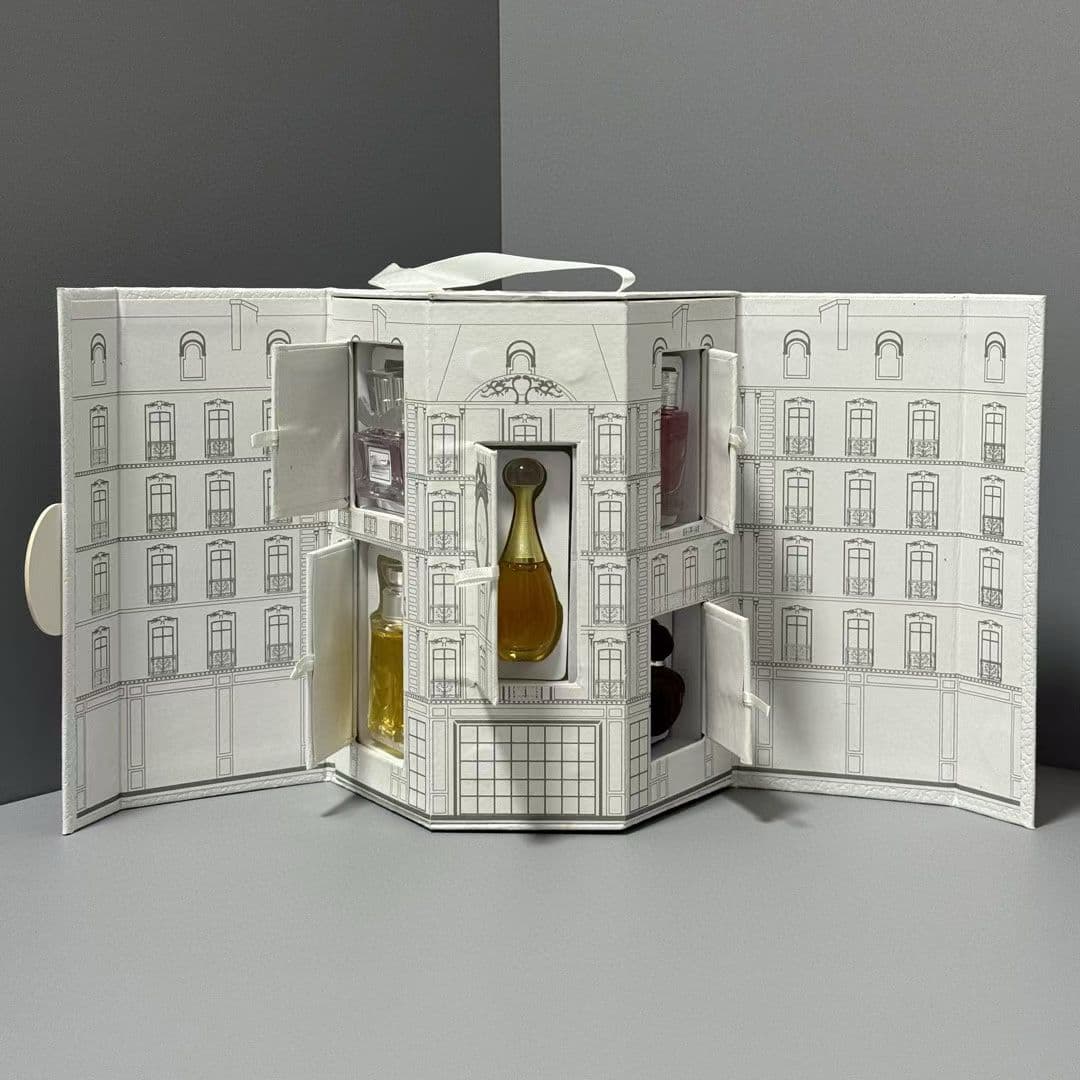 Best-selling Castle Perfume Sample 5-Piece Set Q-Style Perfume Gift Box Set Perfume Gift for Women Creative