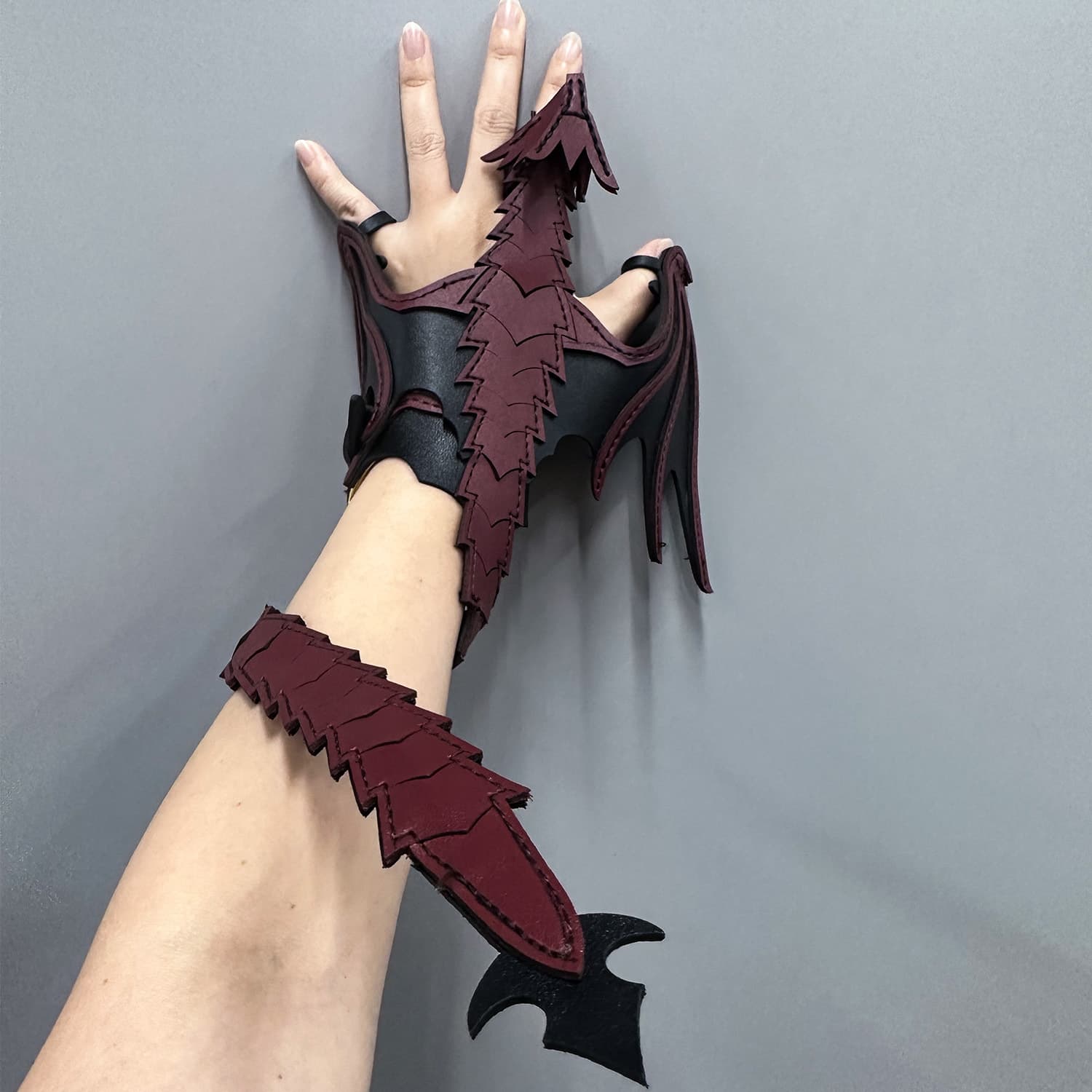 Cross-border Dragon Leather Wristband Leather Dragon Wristband Wrist Strap Hand Decoration
