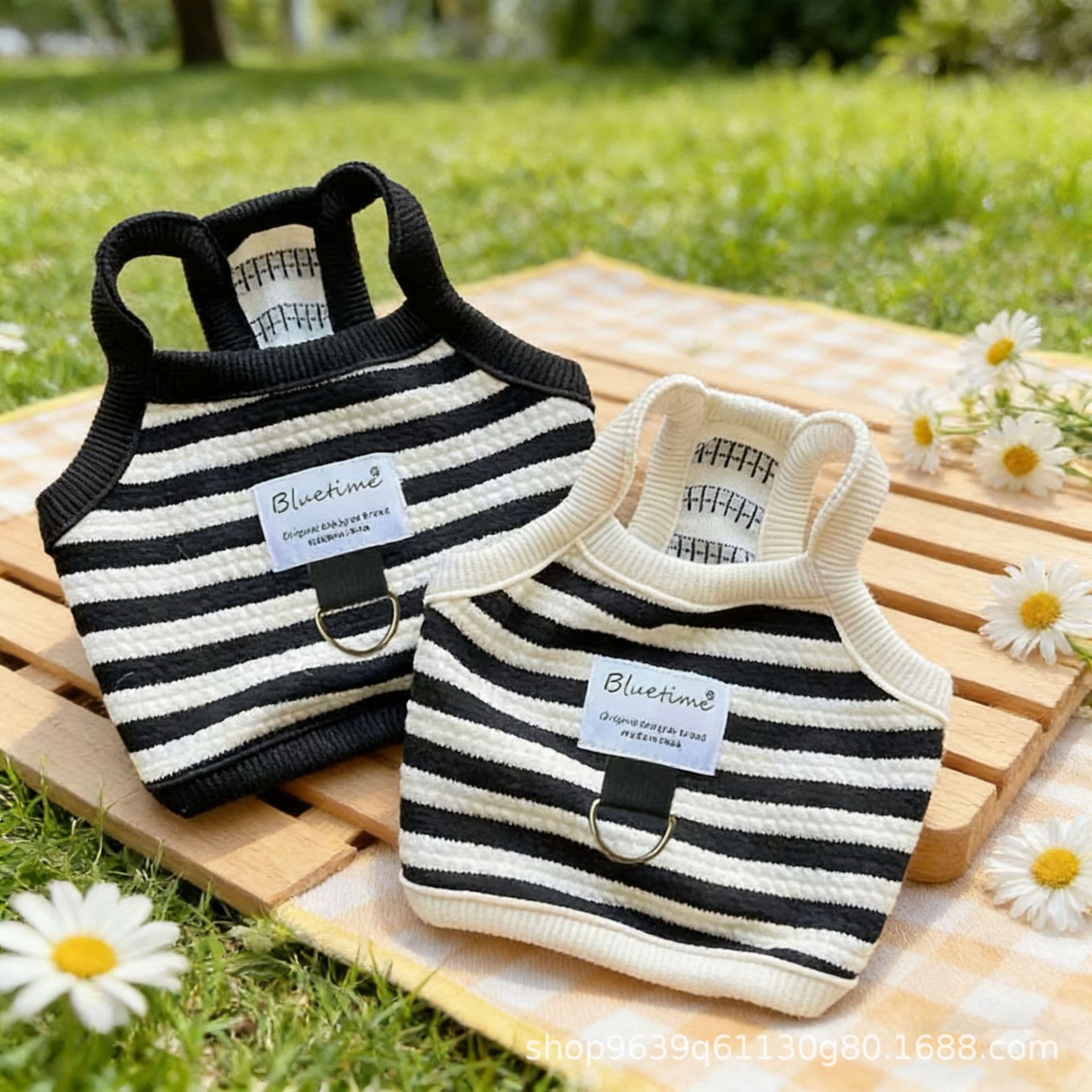 New Spring/Summer French Style Pet Clothing for Dogs and Cats, Short Striped Teddy Bear Vest, Anti-Shedding