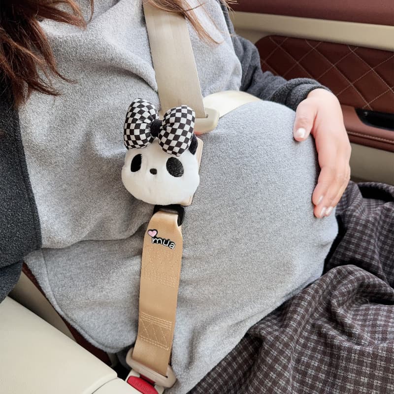 Cartoon seat belt for pregnant women to prevent belly strangulation, car use for pregnant women, co-pilot extended seat belt extension retainer
