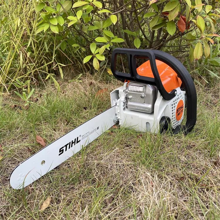 Ready Supply of Household Gasoline 20inch Logging Saw High Power Handheld Tree Felling and Pruning Multi-Function Chain Saw