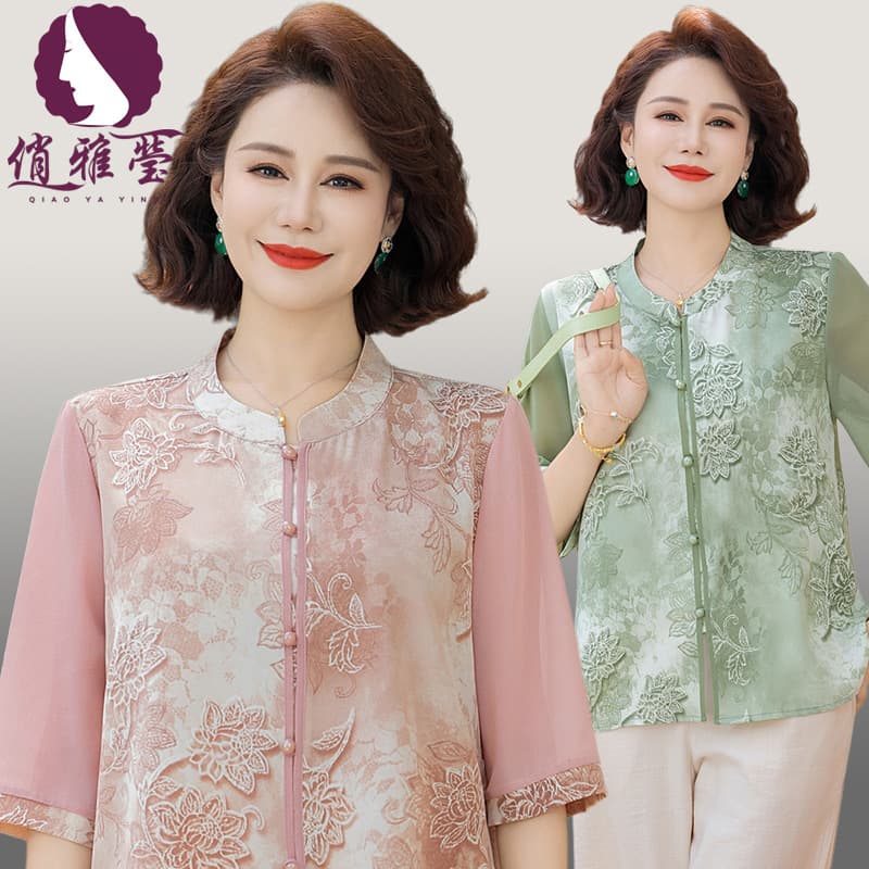 Fashionable summer printed stand-up collar chiffon blouse for mothers, 2025 new style, elegant plus size top for middle-aged and elderly women.