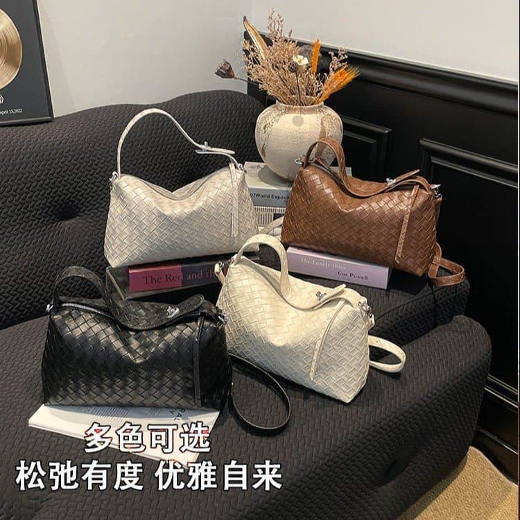 2026 Cross-border New Style Bags Premium Woven Tote Bag Fashion Design Shoulder Bag Crossbody Bag Factory Wholesale