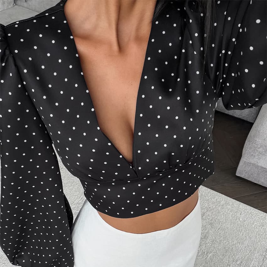 Autumn/Winter New Sexy Satin V-Neck Blouse, Retro Short Polka Dot Shirt, Slimming Lantern Sleeve Top