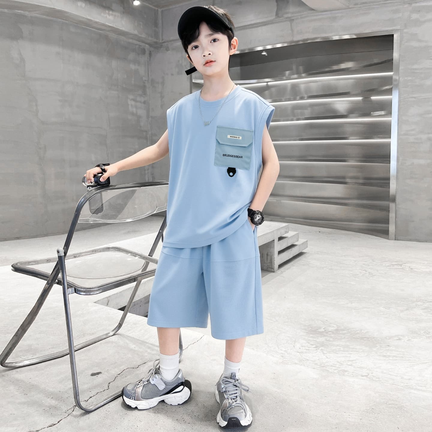 Boys Summer Vest Set 2026 New Summer Thin Breathable Quick Dry Top Medium Big Kids Boys Sleeveless Trendy