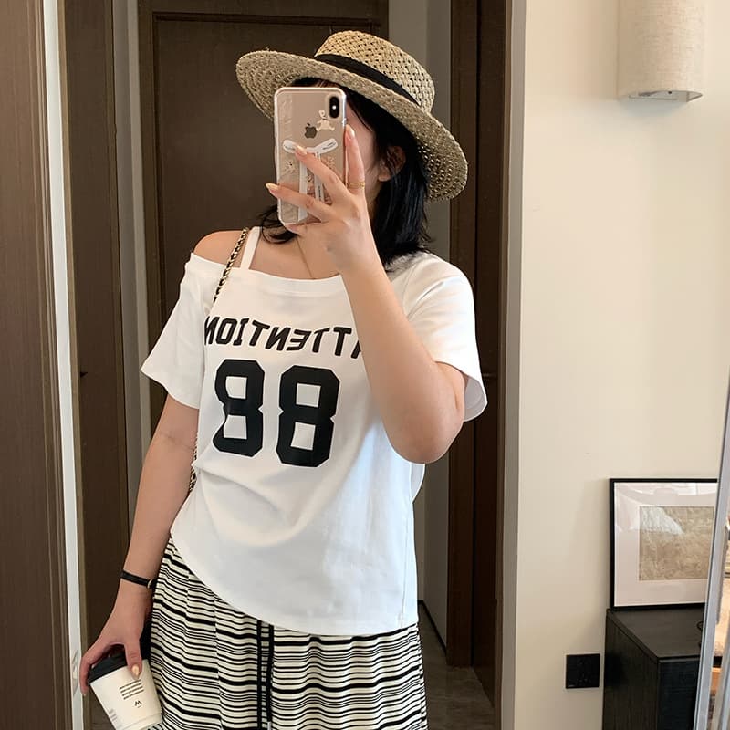 DD26 Summer New Plus Size Women's Loose Fit Top with Off-Shoulder Letter Print T-Shirt W-290