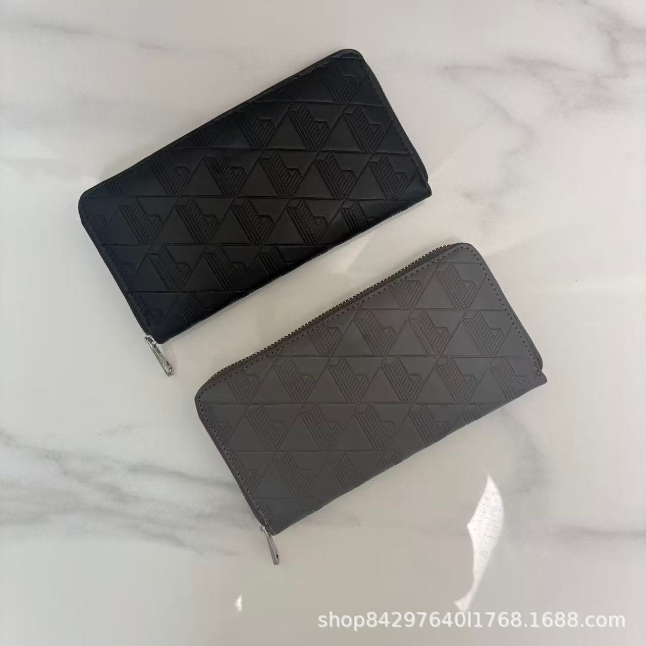 New Cross-Border Trade Zipper Wallet with Card Slots, Embossed Pattern, Large Capacity, Multi-Function Long Wallet