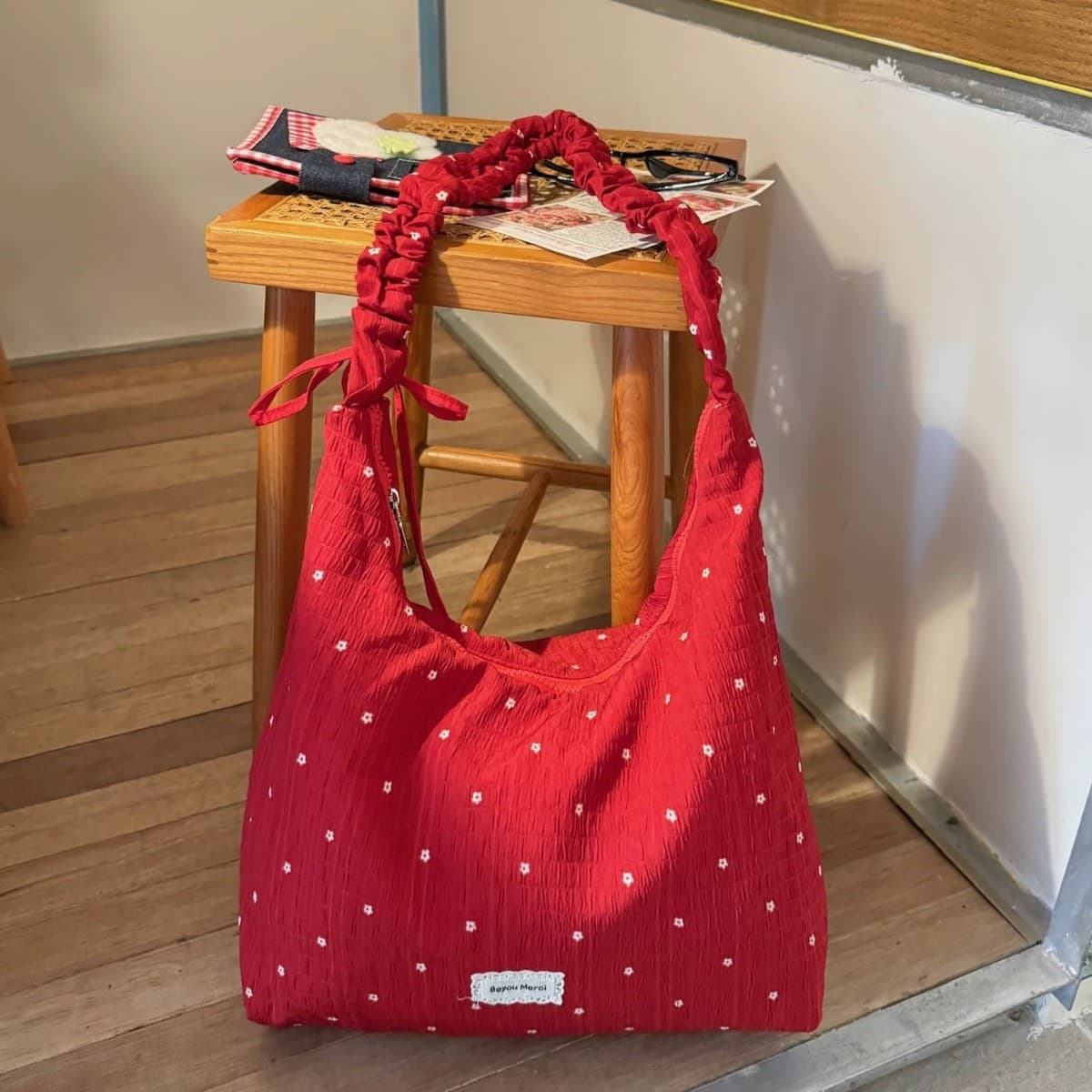 2026 New Korean Style Polka Dot Single Shoulder Bag Women's Large Capacity Canvas Bag Versatile Tote Bag Crossbody Bag